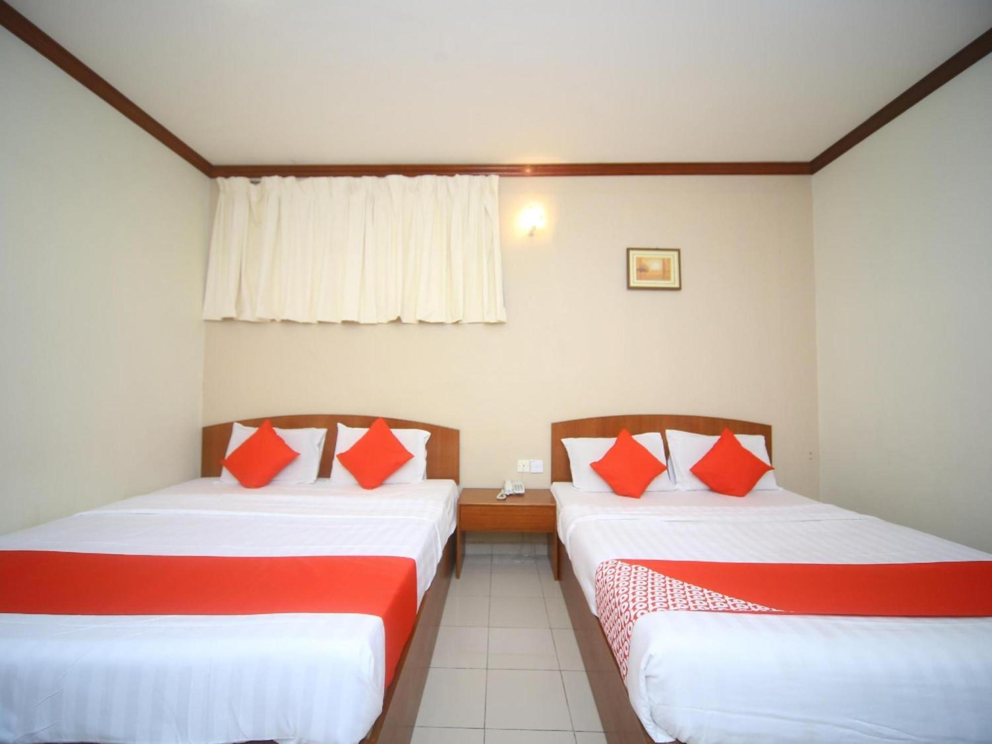 Hotel Super Oyo 1027 London Sandakan